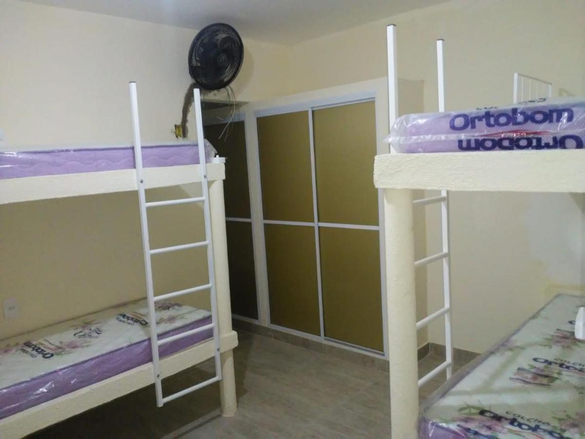 Vaga Compartilhada Cada E Cada Pessoa Uma Diaria Tem 4 Quartos P 4 Pessoas Cada Um Paga Uma Diaria Bed & Breakfast Salvador Luaran gambar